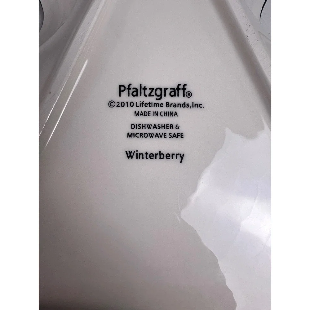 Pfaltzgraff winterberry christmas